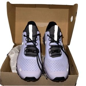 Women’s ON CLOUDULTRA Shoes US8.5 Lavender - Eclipse $179 New.